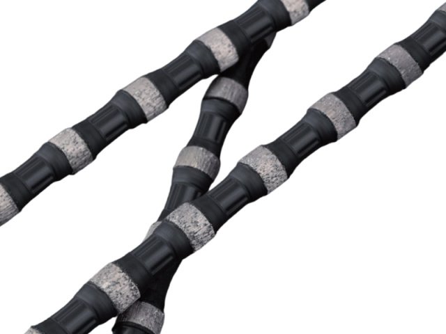 f57f2171-66a2-4ada-8f3b-fef5f2d9d8e1.jpg_640xaf Wire Saw For Granite Mining - Image 1