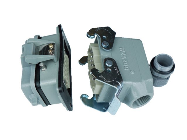 53bdd6cb-2171-4ed1-937b-b6342ab41311.jpg_640xaf Data Cable Plug - Image 1